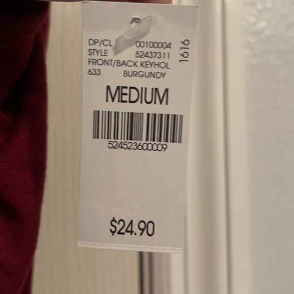 Burgundy romper - Picture 4 of 4